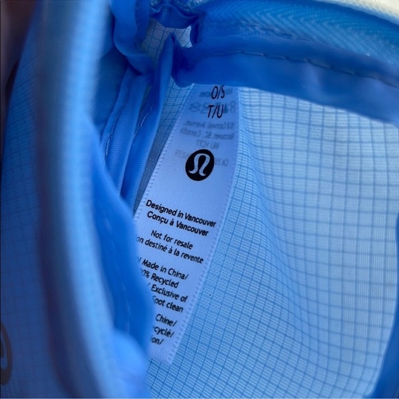 Lululemon Light Blue Coin Pouch - Picture 3 of 3